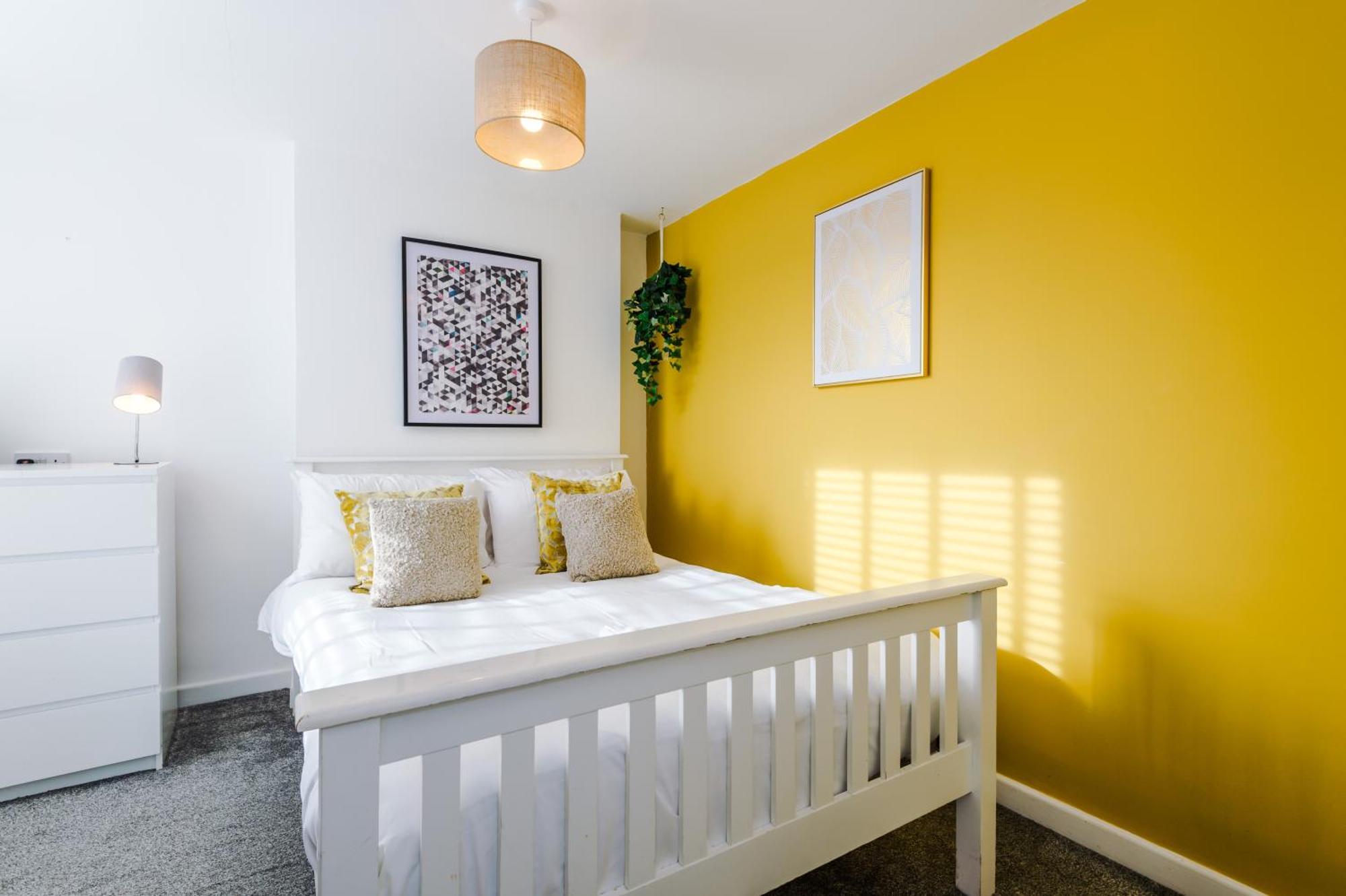 Large 7 Bedroom Town House In Chester City Centre Екстер'єр фото