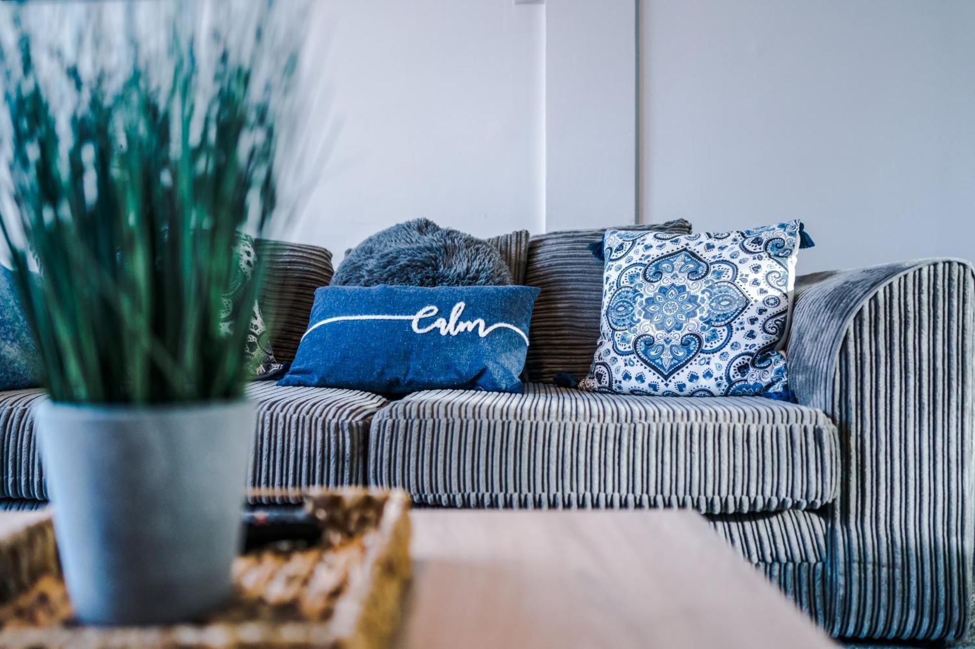 Large 7 Bedroom Town House In Chester City Centre Екстер'єр фото
