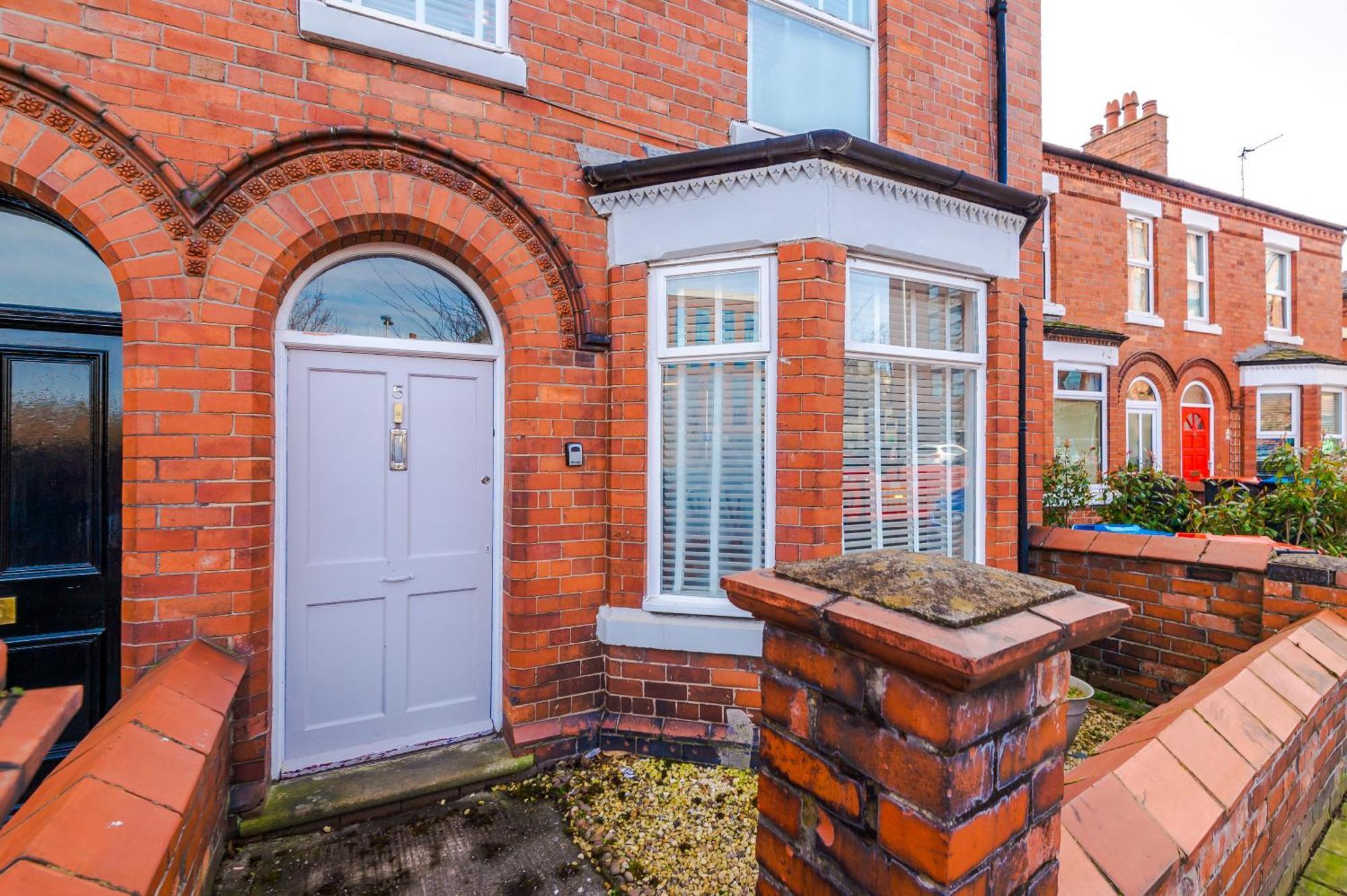 Large 7 Bedroom Town House In Chester City Centre Екстер'єр фото