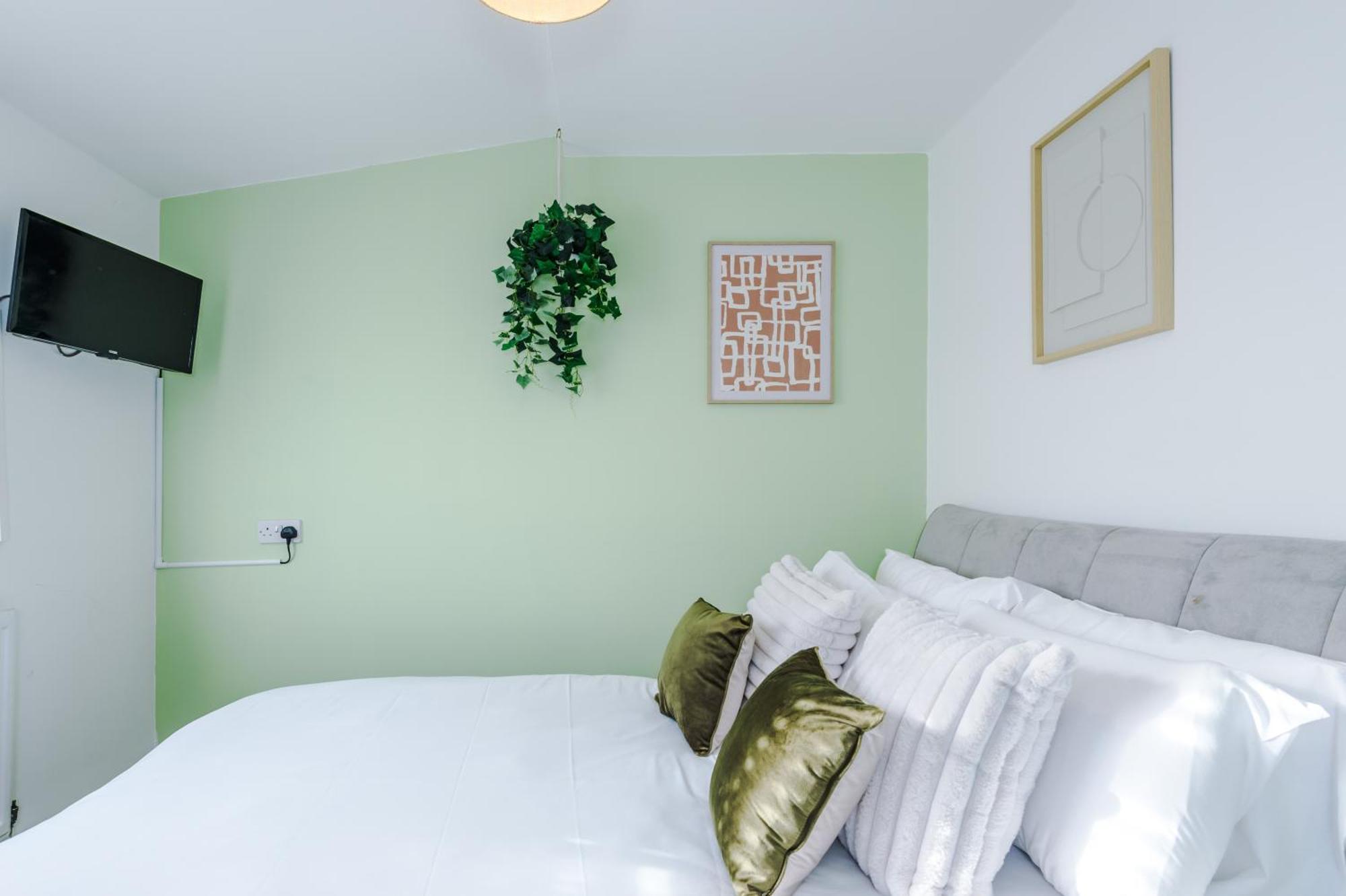 Large 7 Bedroom Town House In Chester City Centre Екстер'єр фото