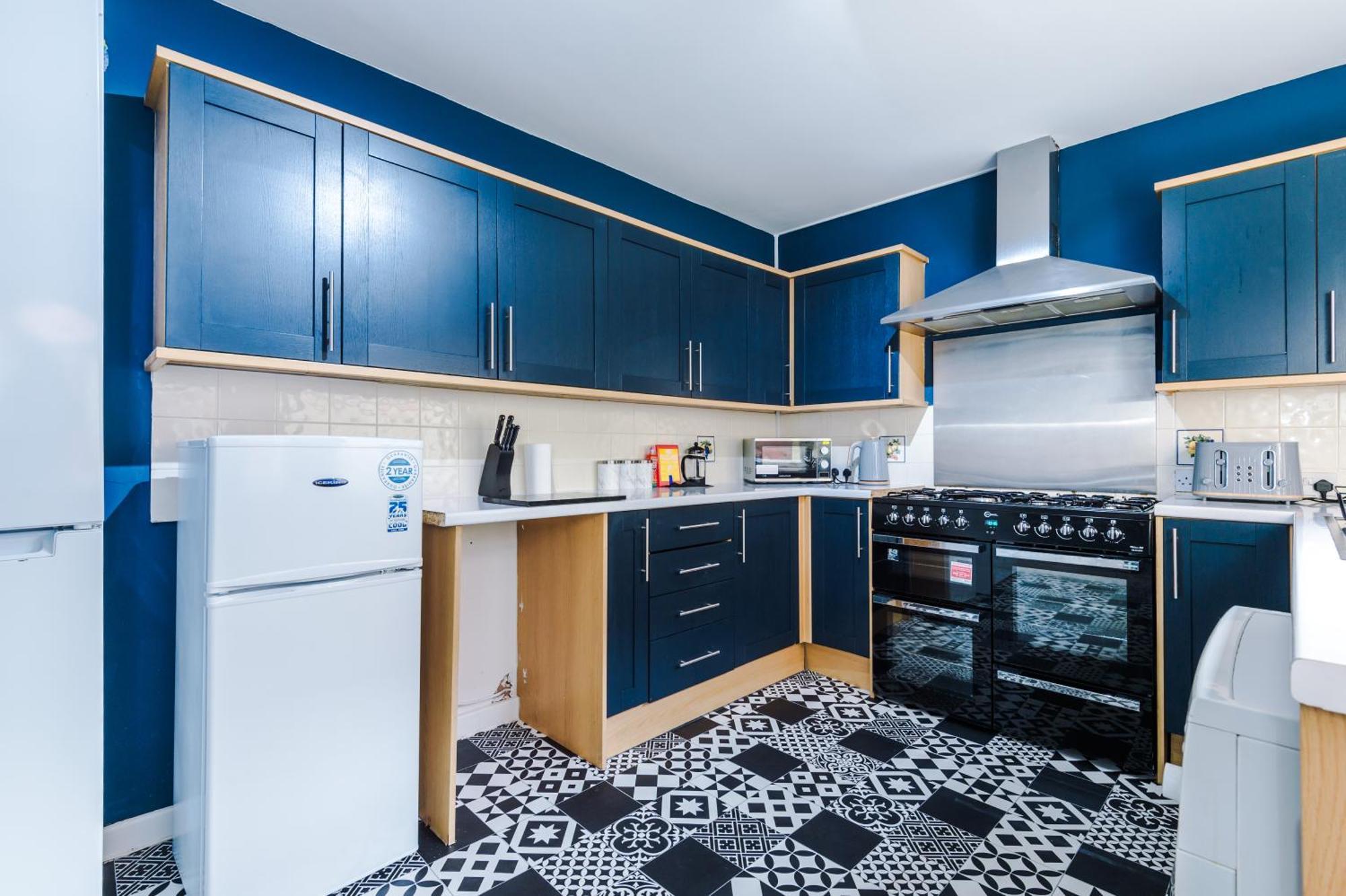 Large 7 Bedroom Town House In Chester City Centre Екстер'єр фото