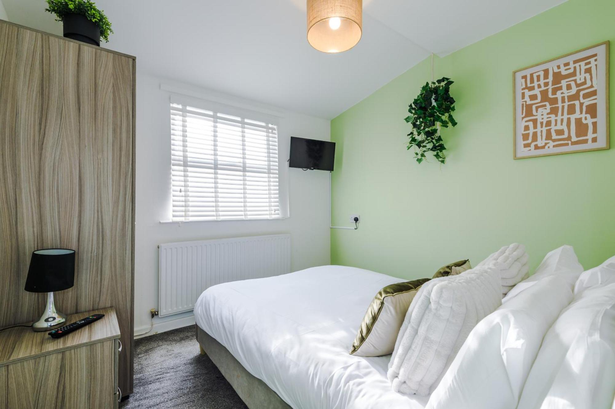 Large 7 Bedroom Town House In Chester City Centre Екстер'єр фото