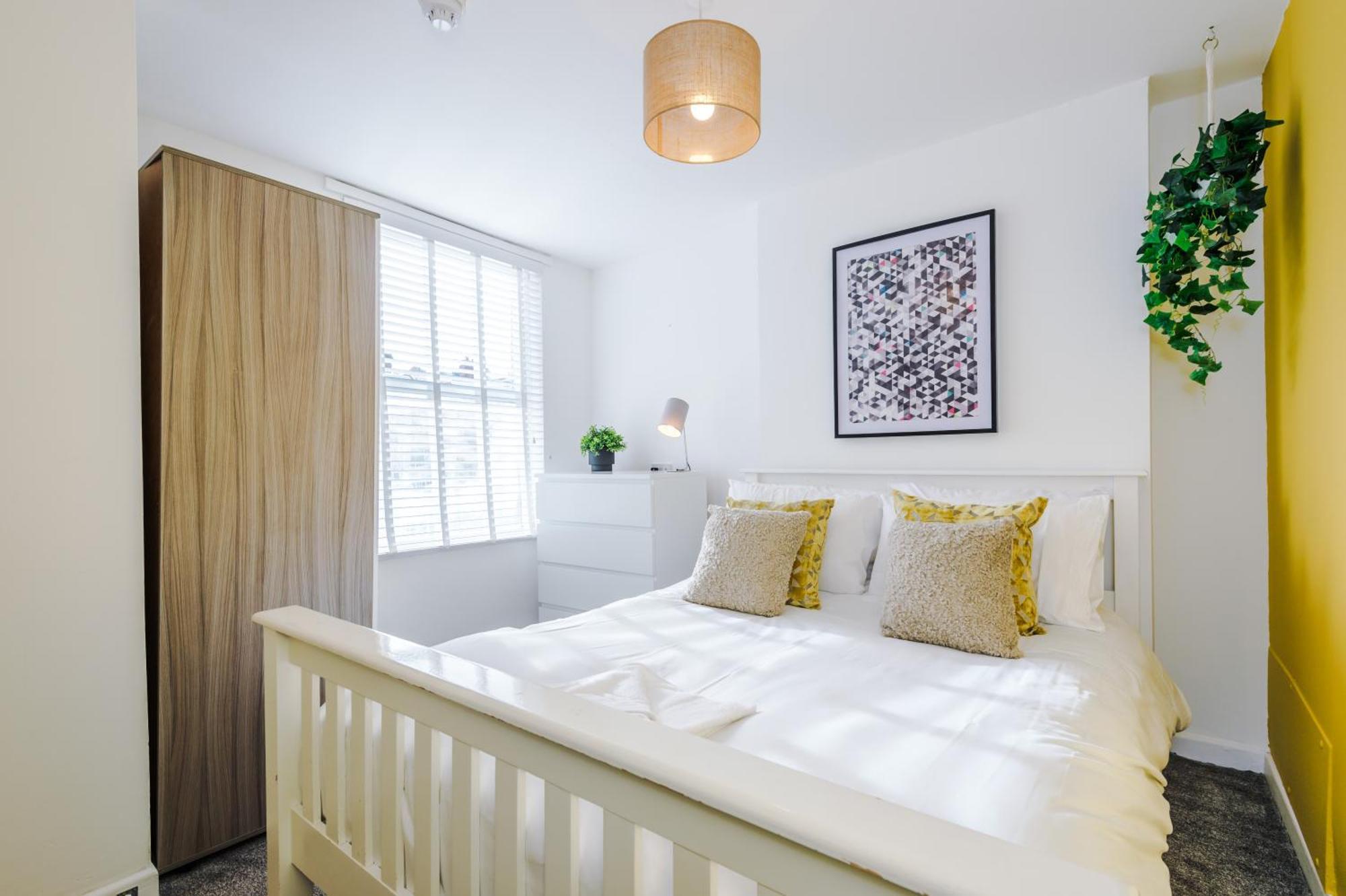 Large 7 Bedroom Town House In Chester City Centre Екстер'єр фото
